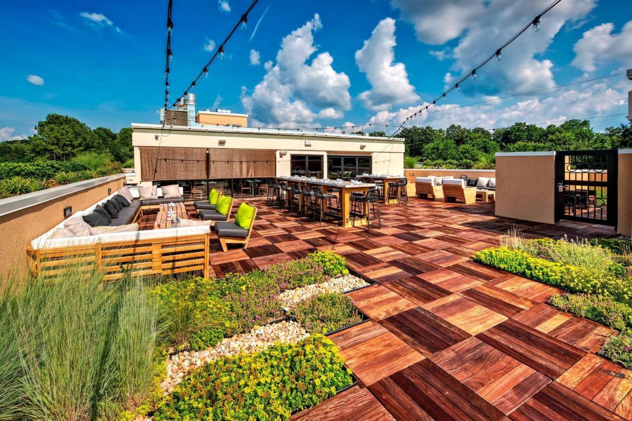 Courtyard By Marriott Oxford Hotel Bagian luar foto