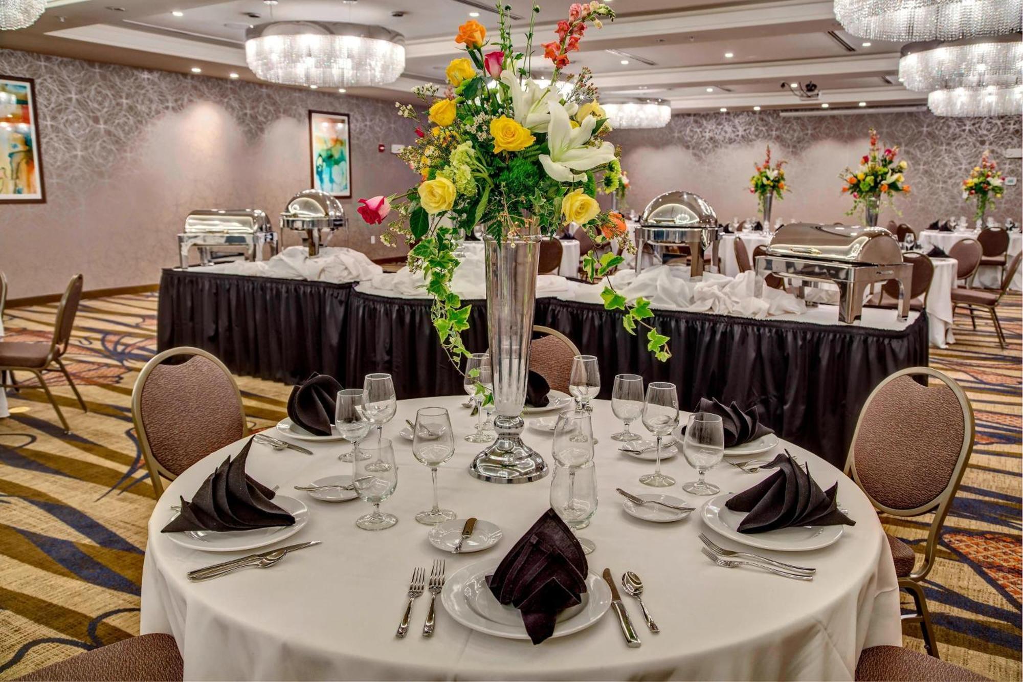 Courtyard By Marriott Oxford Hotel Bagian luar foto