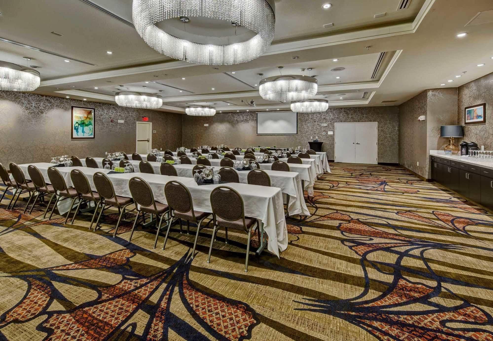 Courtyard By Marriott Oxford Hotel Bagian luar foto